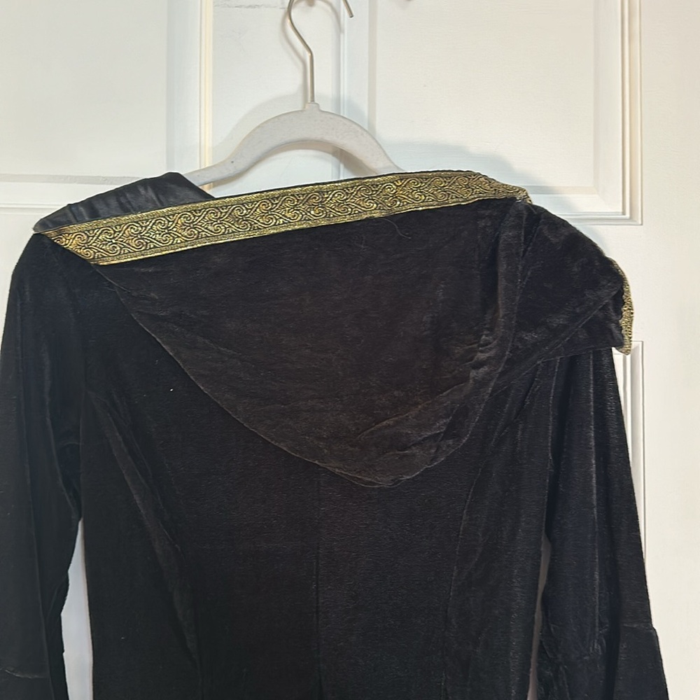 Renaissance costume. M. Never been worn. - Picture 2 of 4